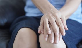 Efectos de la artritis reumatoide sobre el sistema pulmonar, cardiovascular y otras complicaciones