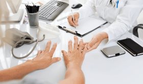 Cinco opciones de tratamiento para la artritis reumatoide