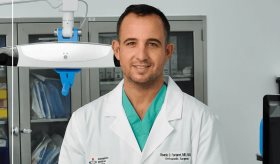 Las fracturas continúan afectando al paciente con condición autoinmune, reitera cirujano ortopeda