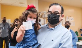 Departamento de Salud inicia vacunación contra el COVID-19 en menores de 5 años