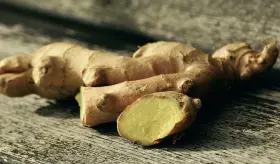 Gingerol, el compuesto en el jengibre picante capaz de estimular al sistema inmunológico