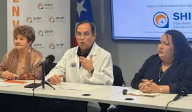 Orientación a beneficiarios de Medicare: Periodo abierto de inscripción y cambio en marcha