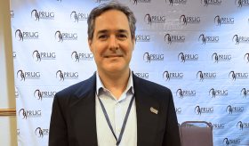 Recomiendan dieta baja en sodio y proteína animal pero alta en cítricos para prevenir piedras en riñones