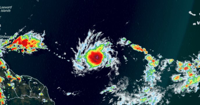 La tormenta tropical Beryl se podría convertir en huracán en las próximas 12 a 24 horas