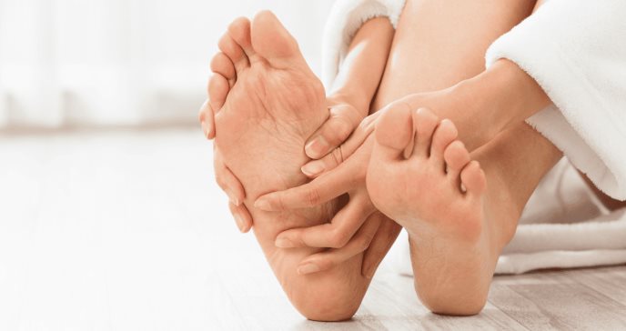 ¿Permanece con los pies fríos? Conozca la acrocianosis y cómo prevenirla