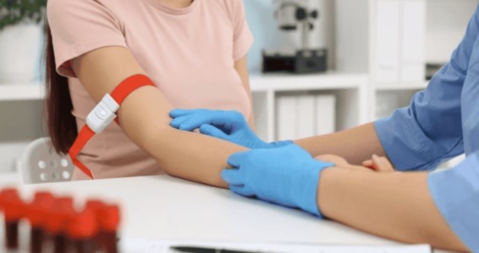 Prueba de sangre permite predecir el riesgo de infarto en mujeres con hasta 30 años de anticipación