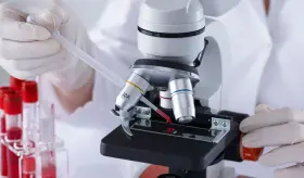 ¿El VIH en la leche materna es intransmisible?