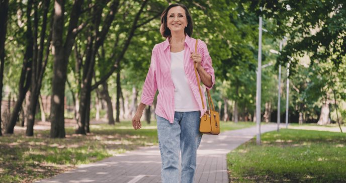 ¿Cuántos pasos necesita al día para combatir la depresión? Estudio revela cómo mejorar la salud mental