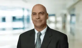 Depresión, aislamiento social y poca estimulación cognitiva aumentan el riesgo de desarrollar alzhéimer