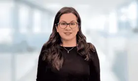 ¿Cómo manejar una crisis asmática en niños desde casa y cuándo acudir al hospital? 