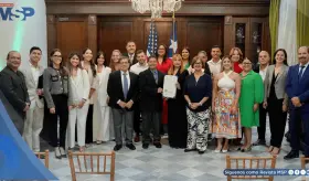 Conmemoran Día Nacional la Dermatitis Atópica con Entrega de Proclama y encendido en el Depto. de Estado