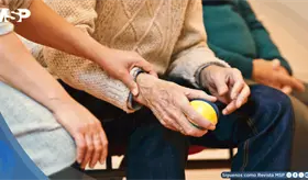 Ondas cerebrales durante el sueño se vinculan con menor deterioro cognitivo en Alzheimer
