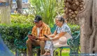 &iquest;Parpadeas menos cuando miras el celular? Esta es la relaci&oacute;n con el ojo seco